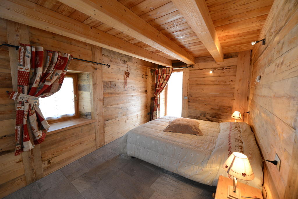Vieilles Maisons D'Introd Ruang foto